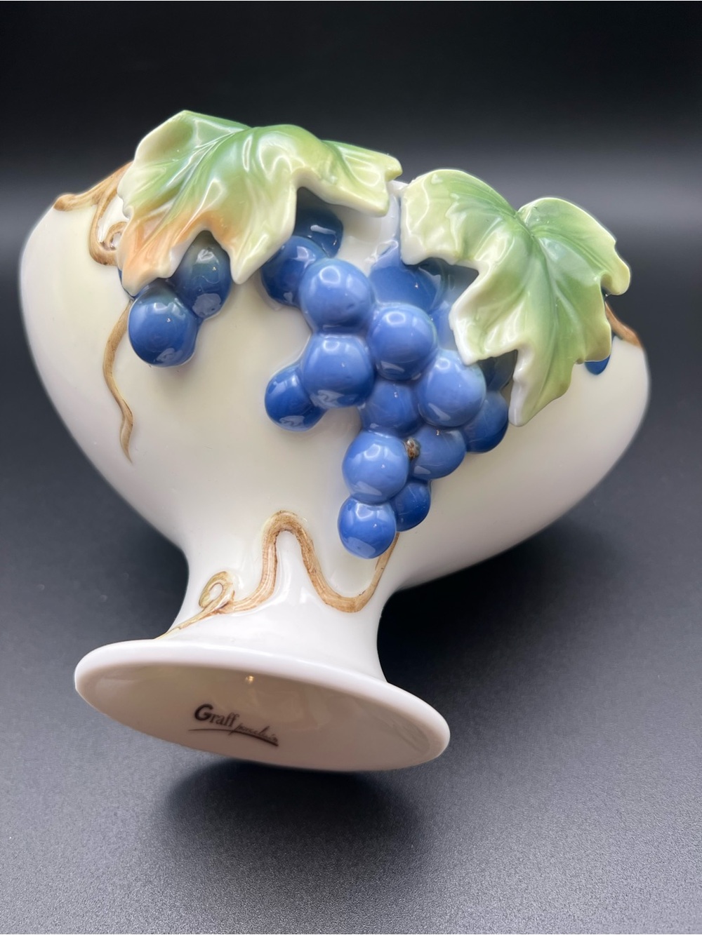 🫐 Vintage Graff Porcelain Pedestal Bowl 3D Grapes Leaves Handcrafted Ceramic 6”